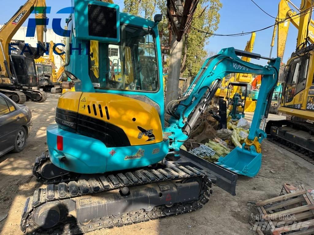Kubota U 35 小型挖掘机