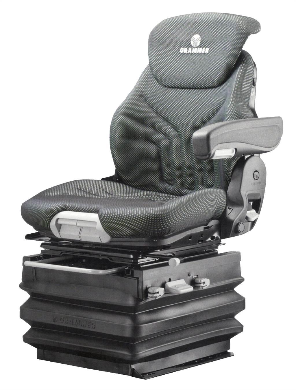 Fendt Tractor seat 驾驶室与内部