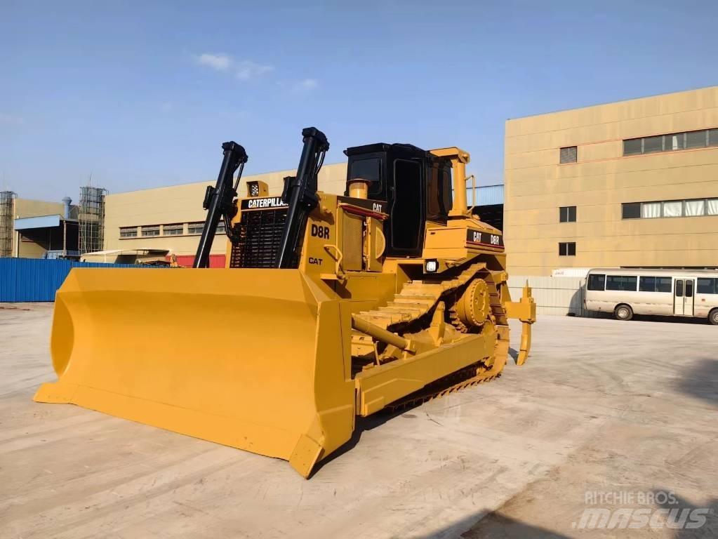 CAT D8R 履带式推土机
