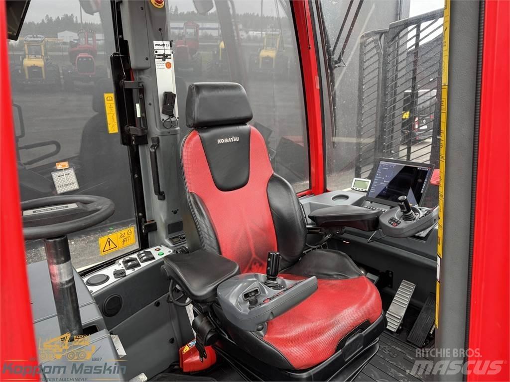 Komatsu 875 集运机