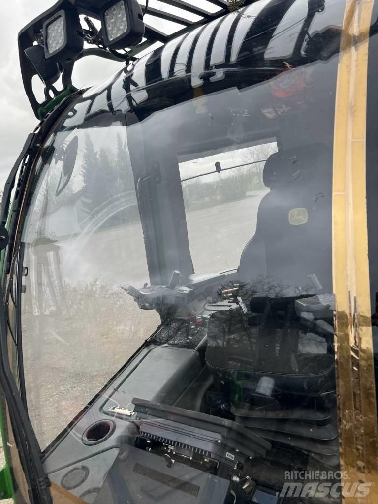 John Deere 1170 E 收割机