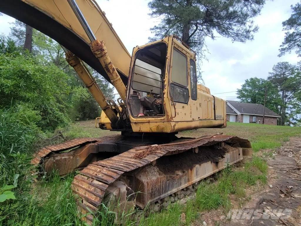 John Deere 992D 履带挖掘机