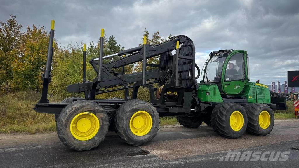 John Deere 1210 E 集运机