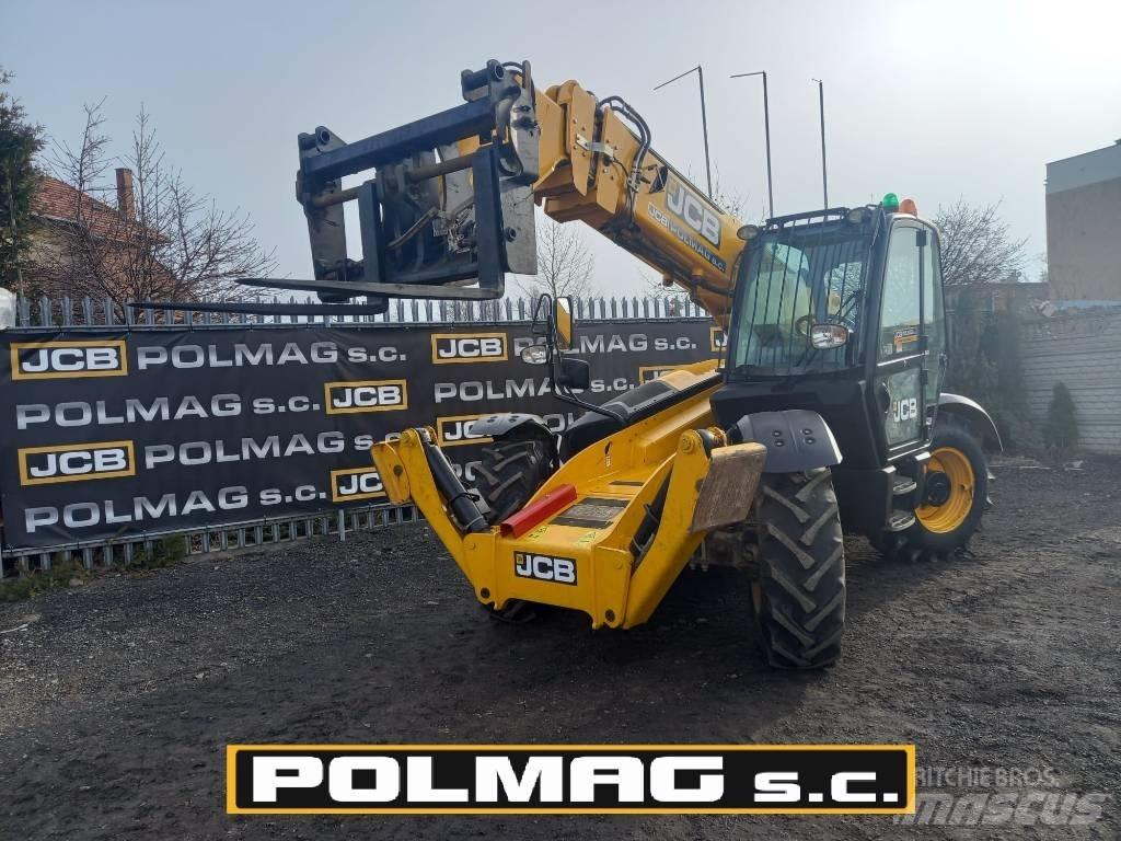 JCB 535-125 伸缩臂叉装车|叉装车