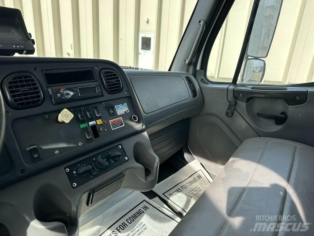 Freightliner M2 垃圾车
