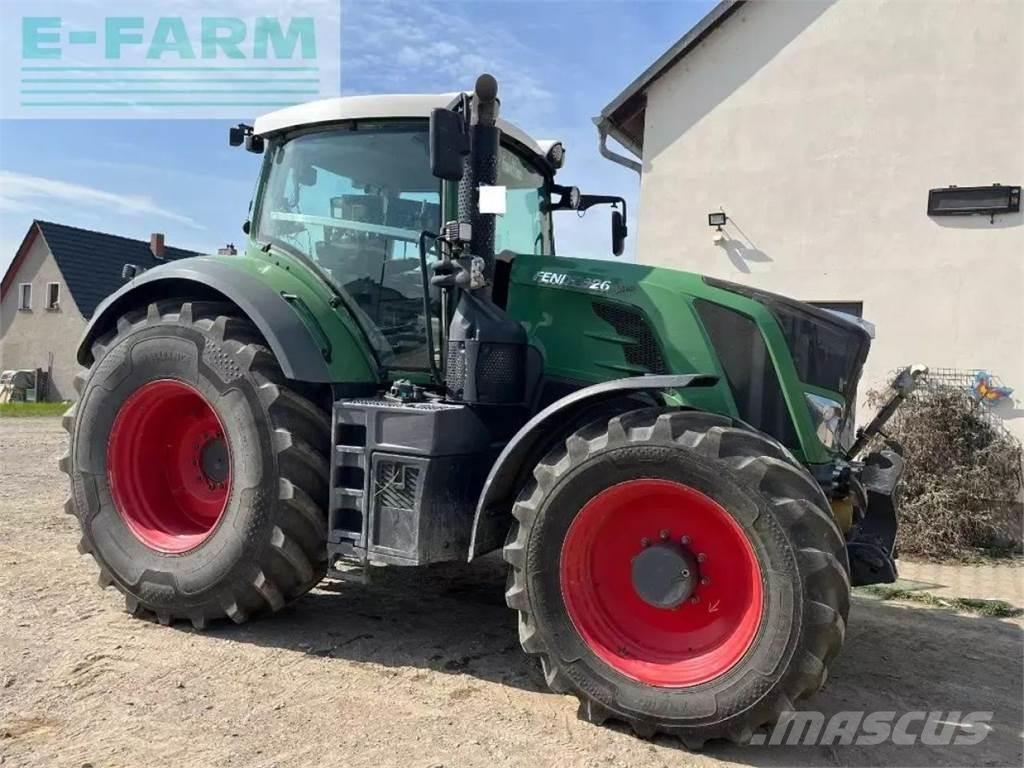Fendt 826 vario 拖拉机/农用车