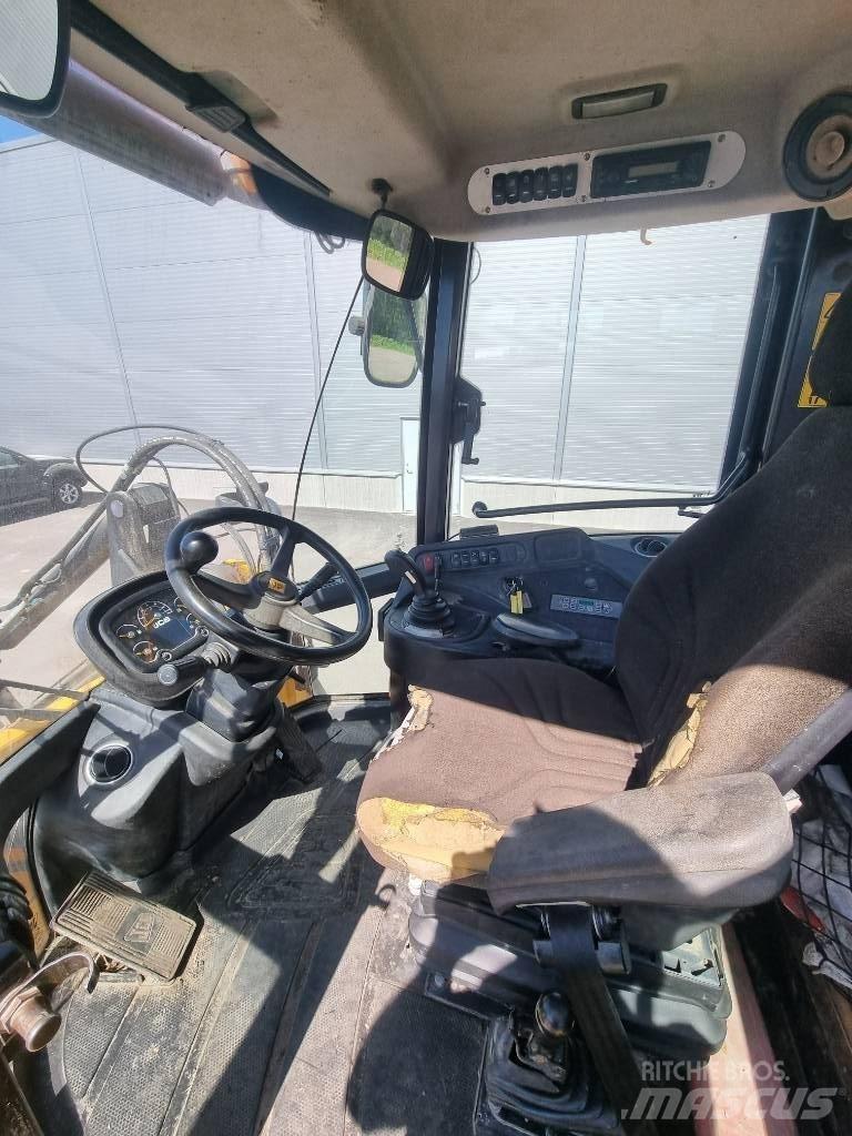 JCB 427 轮式装载机