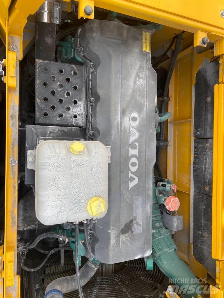Volvo 480D 履带挖掘机