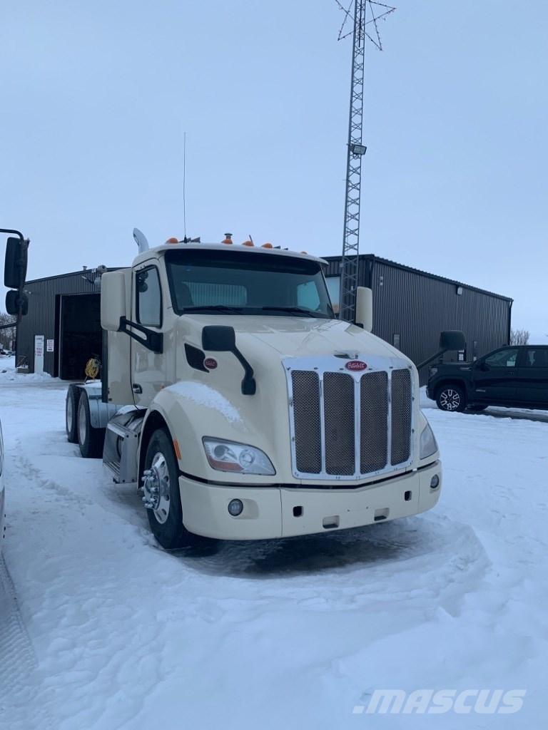 Peterbilt 579 牵引车