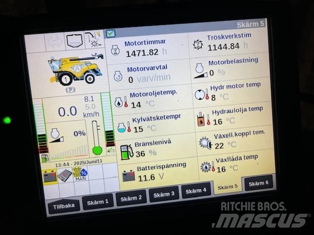 New Holland CR10.90 联合收割机