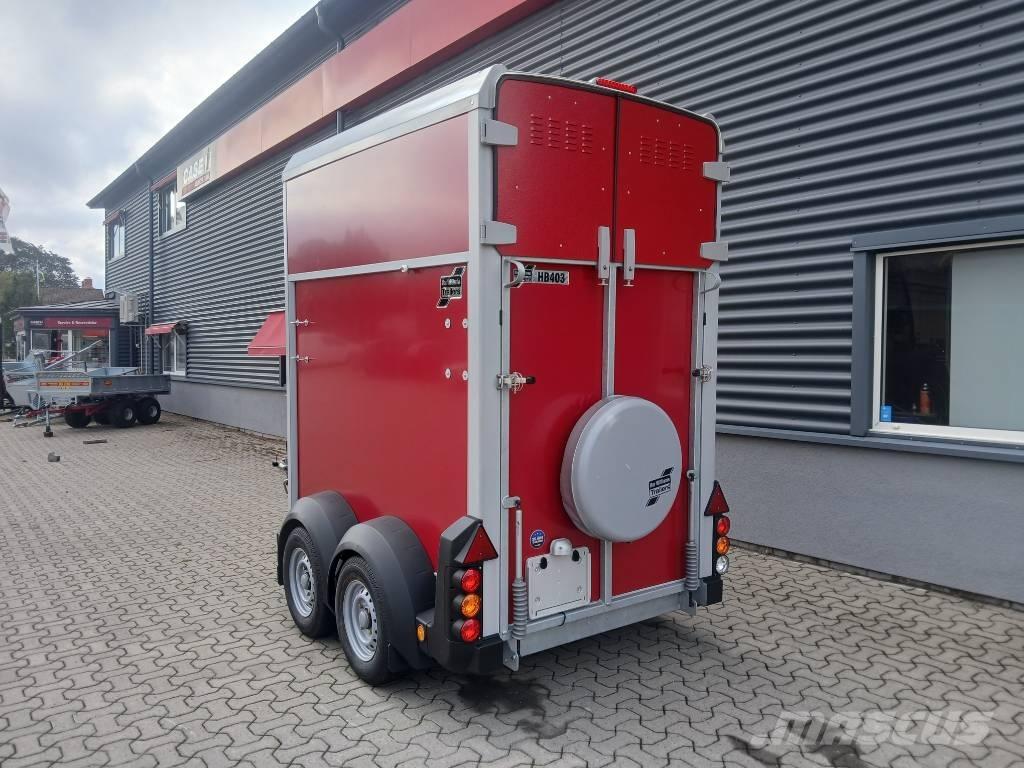 Ifor Williams HB403 动物运输拖车