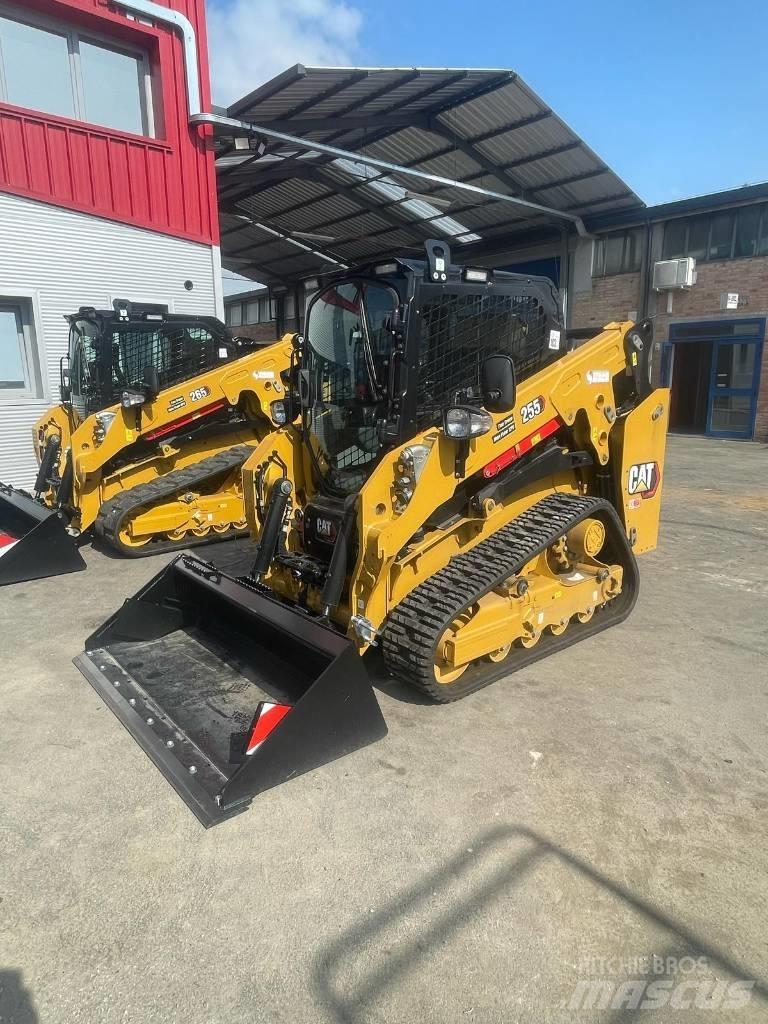 CAT 255 履带式装载机