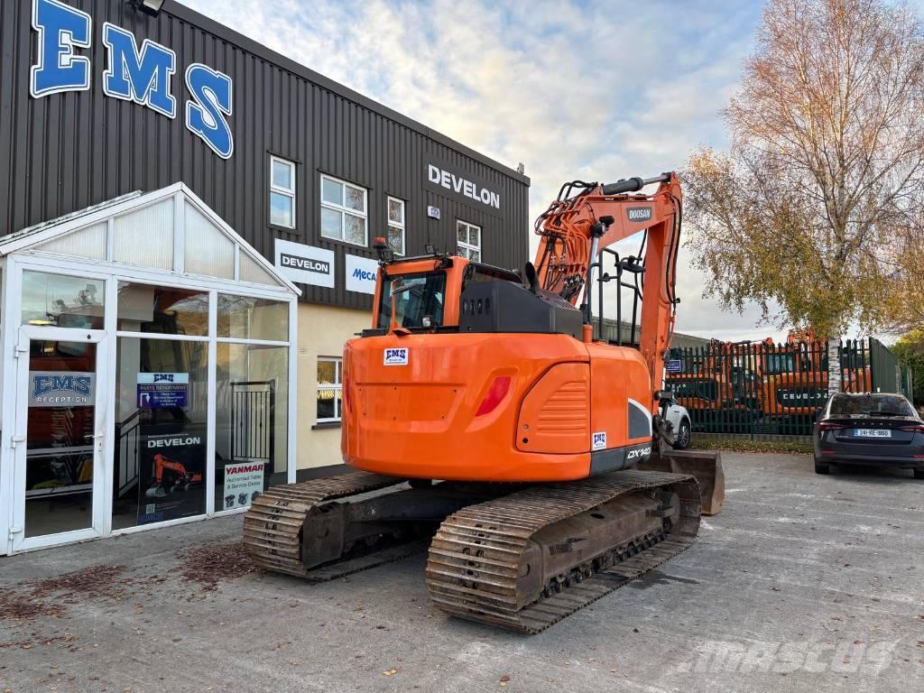 Doosan DX 140 LCR-5 履带挖掘机