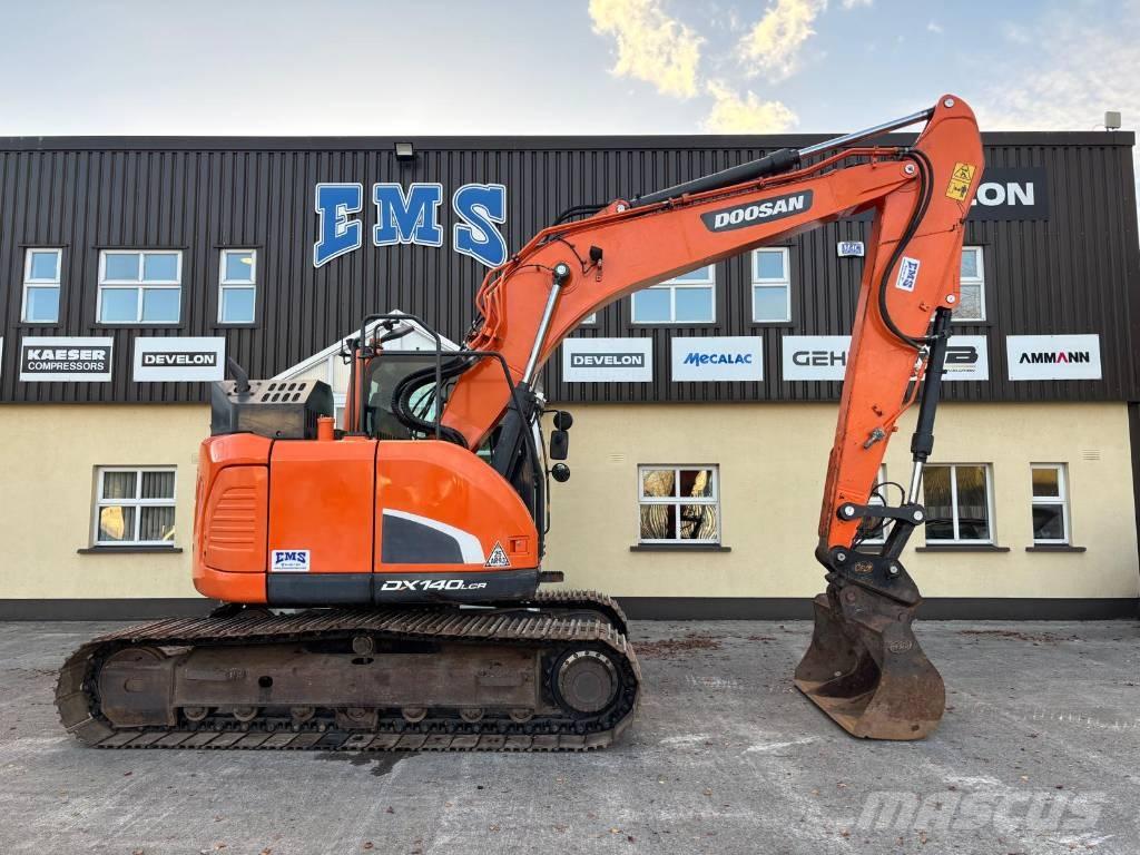 Doosan DX 140 LCR-5 履带挖掘机