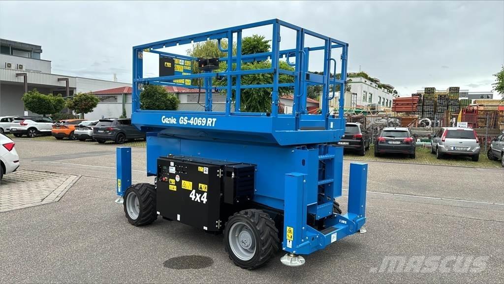 Genie GS-4069 RT 剪叉式升降机