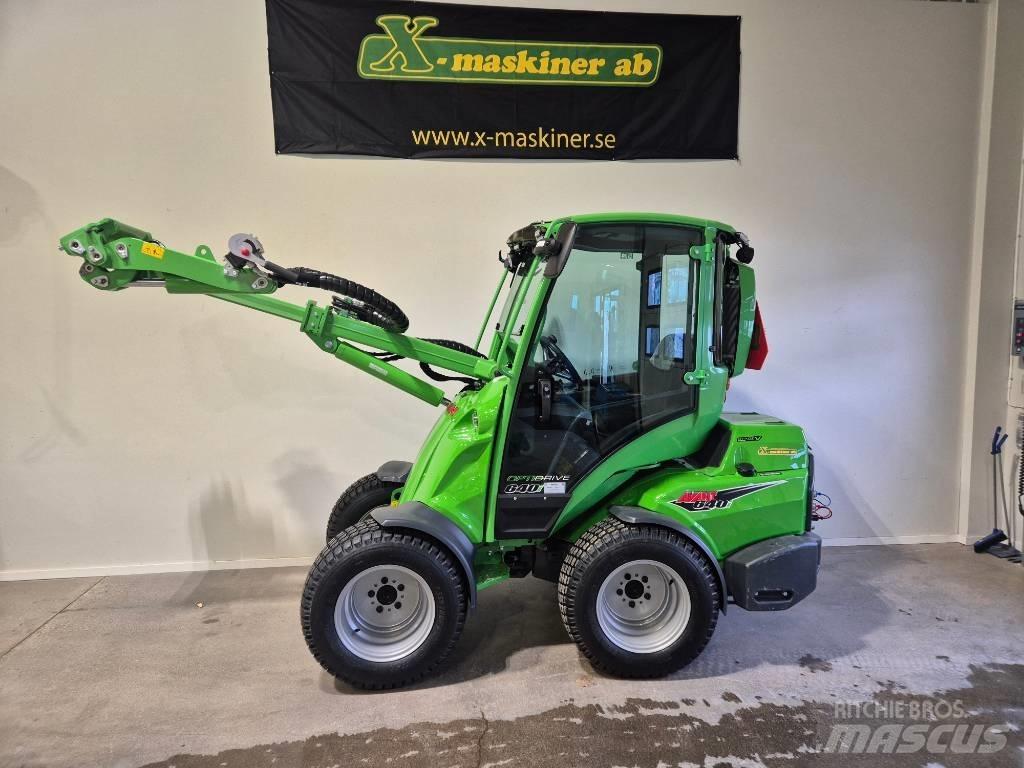 Avant 640 滑移装载机