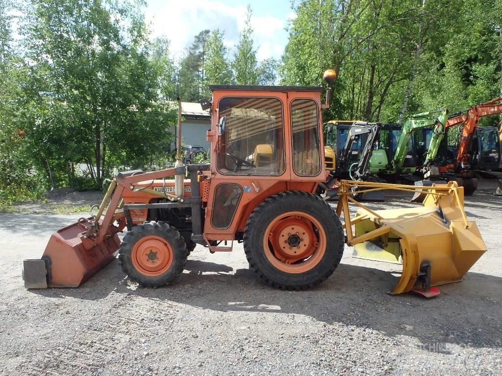 Kubota L 245 DT 小型拖拉机