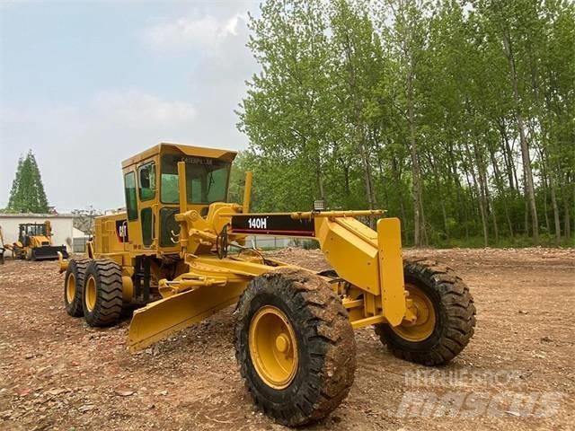 CAT 140 H 平地机/推土机