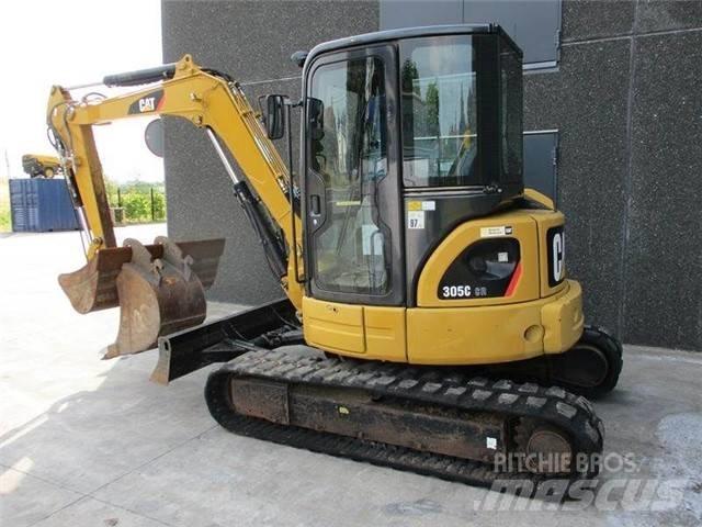 CAT 305.5 小型挖掘机