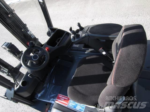 Linde E25L 电动叉车