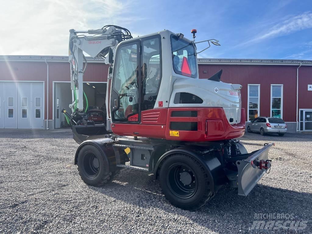 Takeuchi TB 395 W 轮式挖掘机
