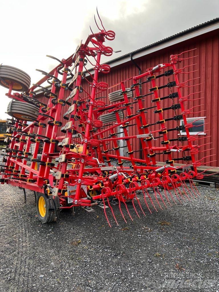 Väderstad NZA600 钉齿耙