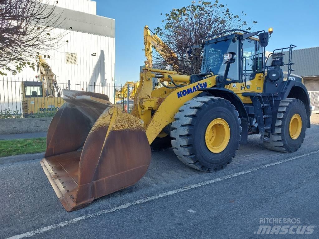 Komatsu WA470-8 轮式装载机