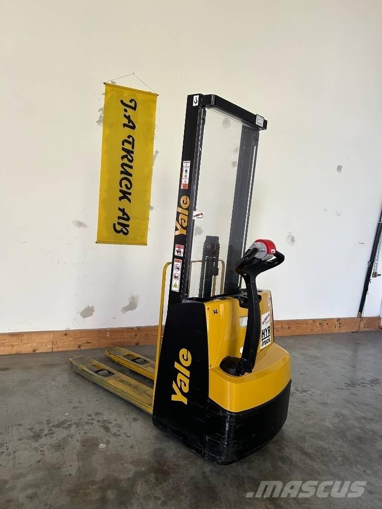 Yale MS 10 E 手推堆垛车