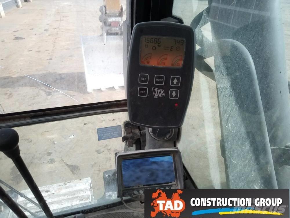 JCB JS 360 LC 履带挖掘机