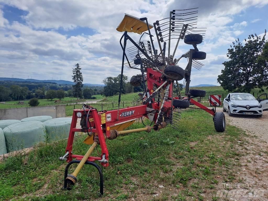 Fella TS 1402 料堆整形机