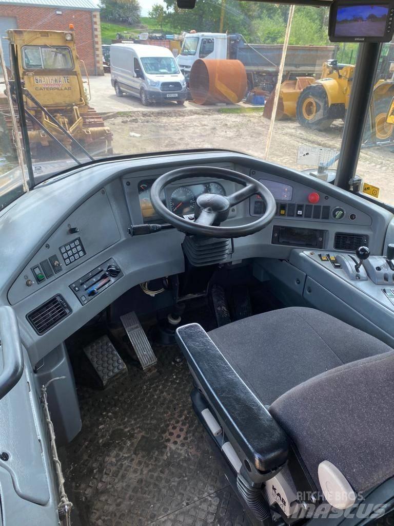 Volvo A 30 D 铰接式自卸车