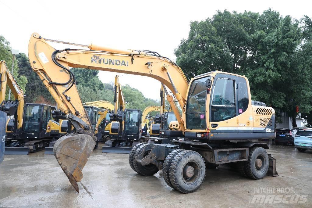 Hyundai 150W-9 轮式挖掘机