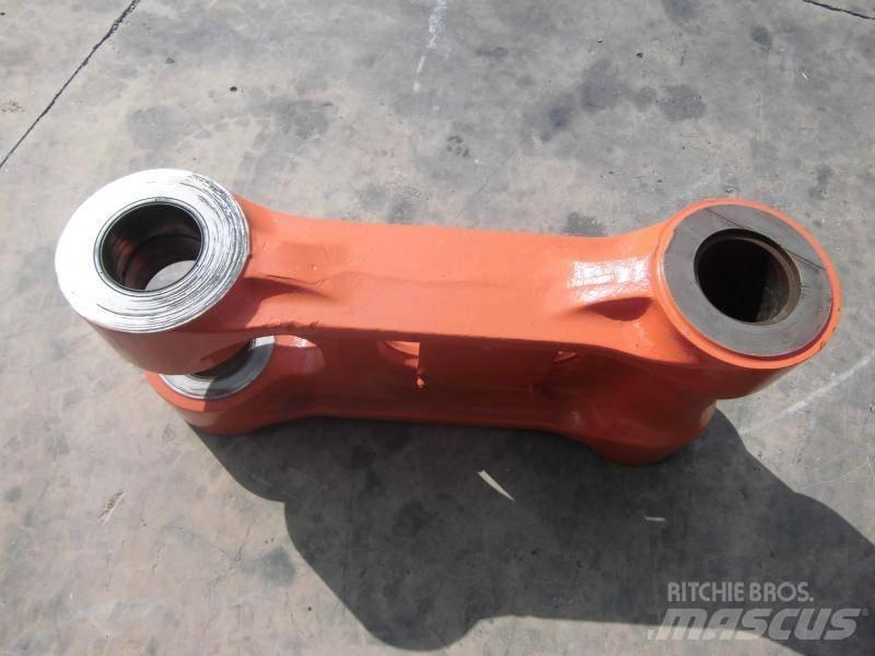 Hitachi ZX 800 Link 底盘和悬架