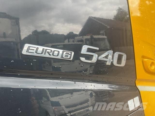 Volvo FH 540 牵引车