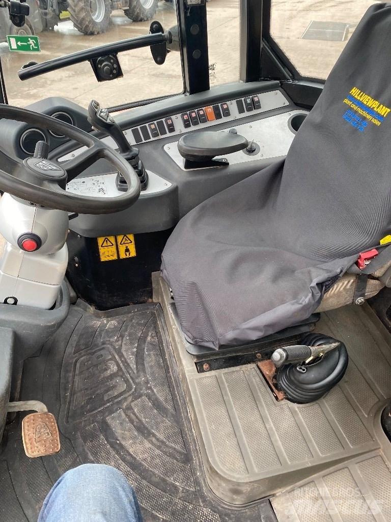 JCB TM 220 电动叉车