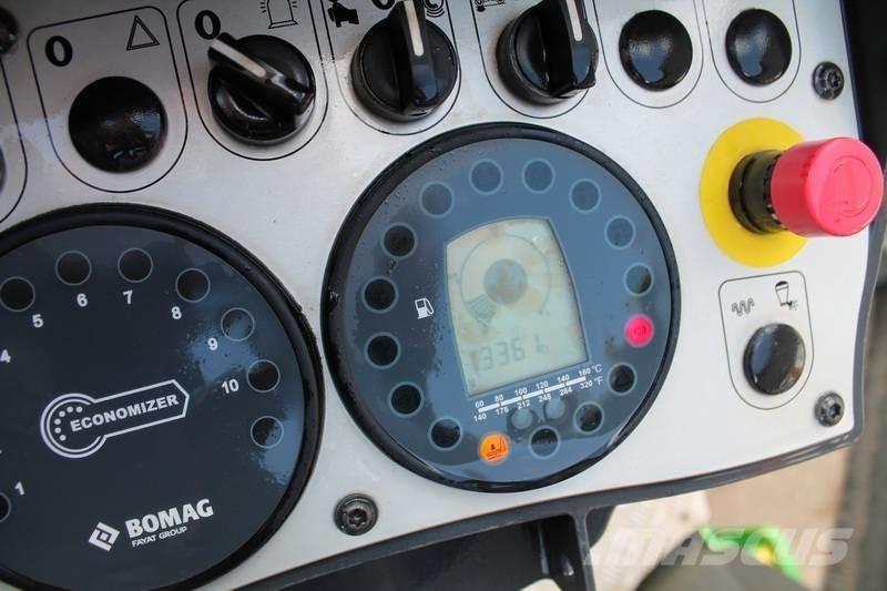 Bomag BW 120 AD-5 双轮压路机