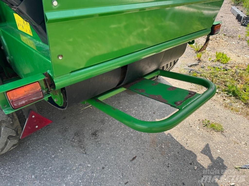 McHale V 660 圆捆打捆机