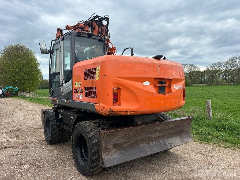 Hitachi ZX 140 W T-3 轮式挖掘机