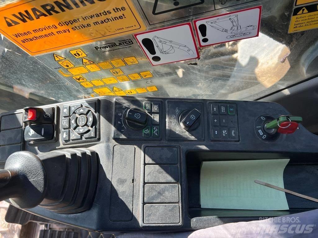 Volvo EC 220 EL 履带挖掘机