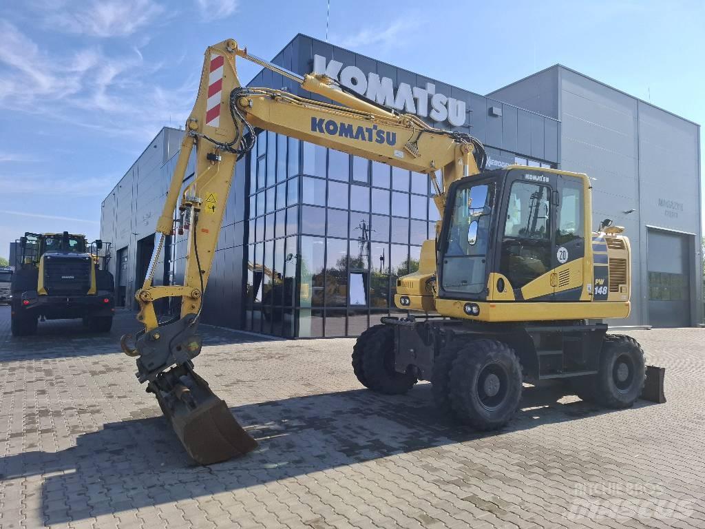 Komatsu PW 148-11 轮式挖掘机