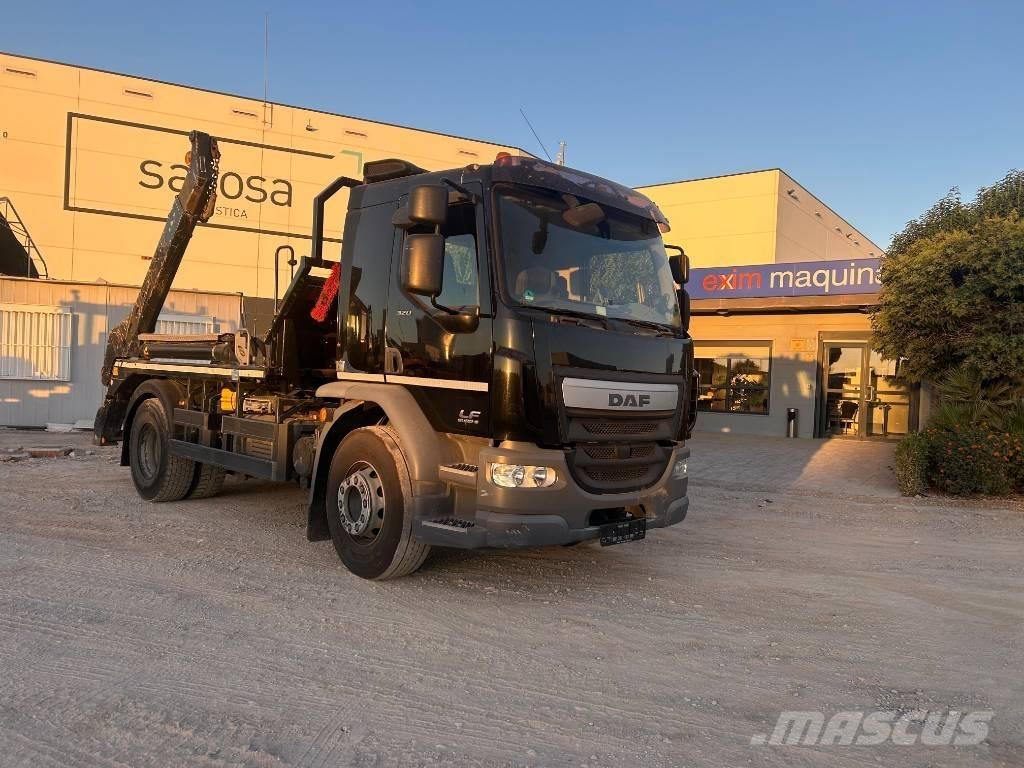 DAF LF 320 FA 集装箱叉车