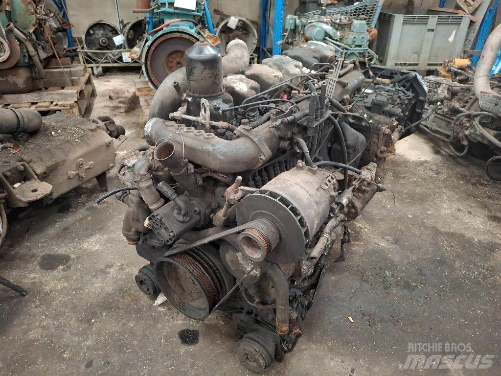 Renault 6 CILINDER 发动机