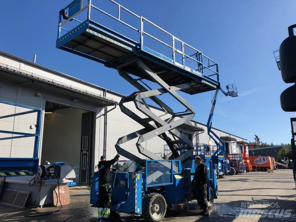 Genie GS 3390 RT 剪叉式升降机