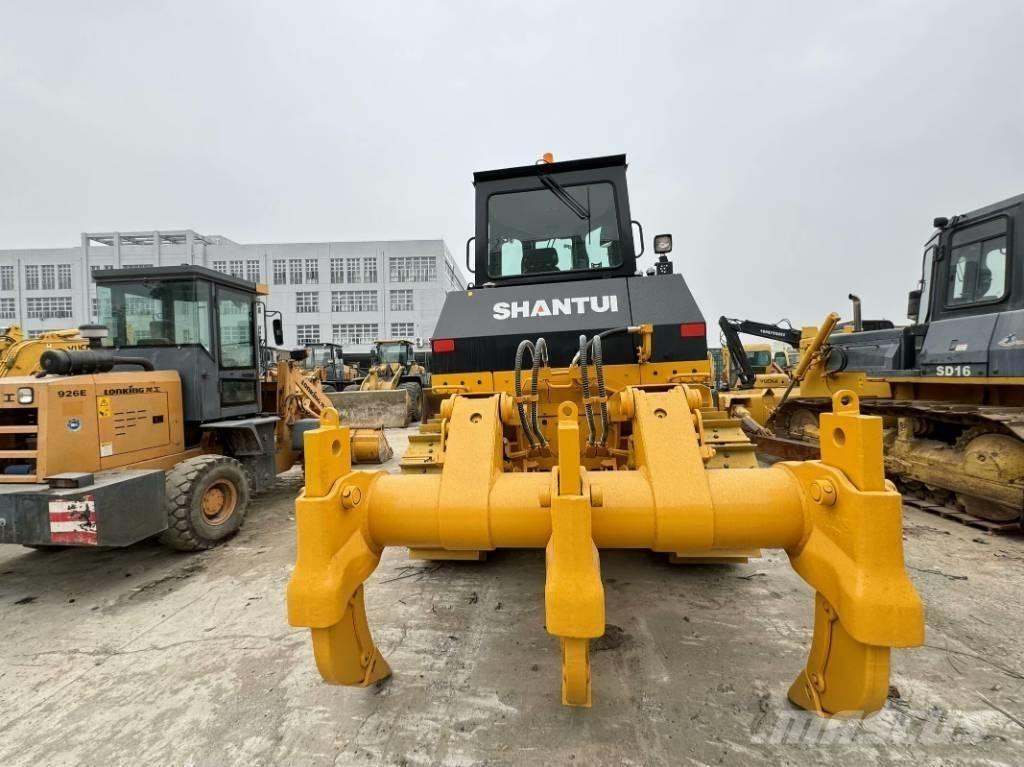 Shantui SD 22 履带挖掘机