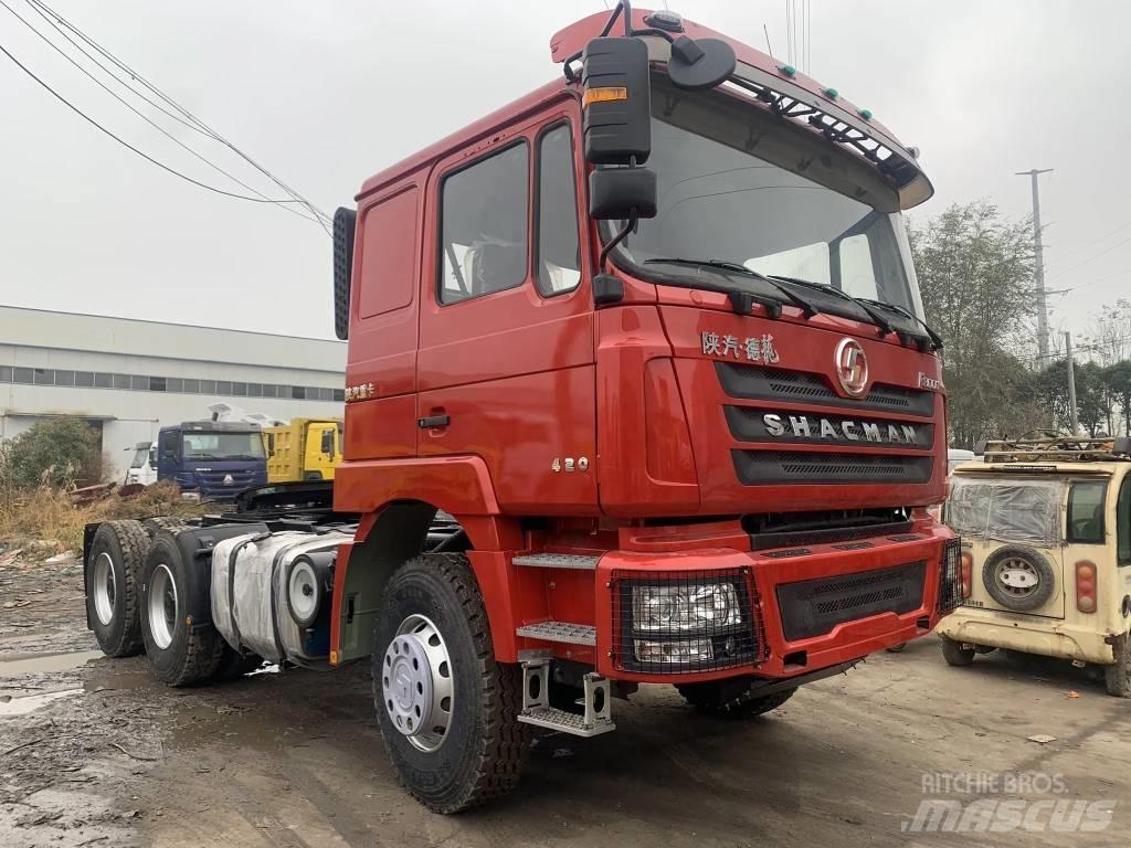 Shacman F3000 6X4 牵引车