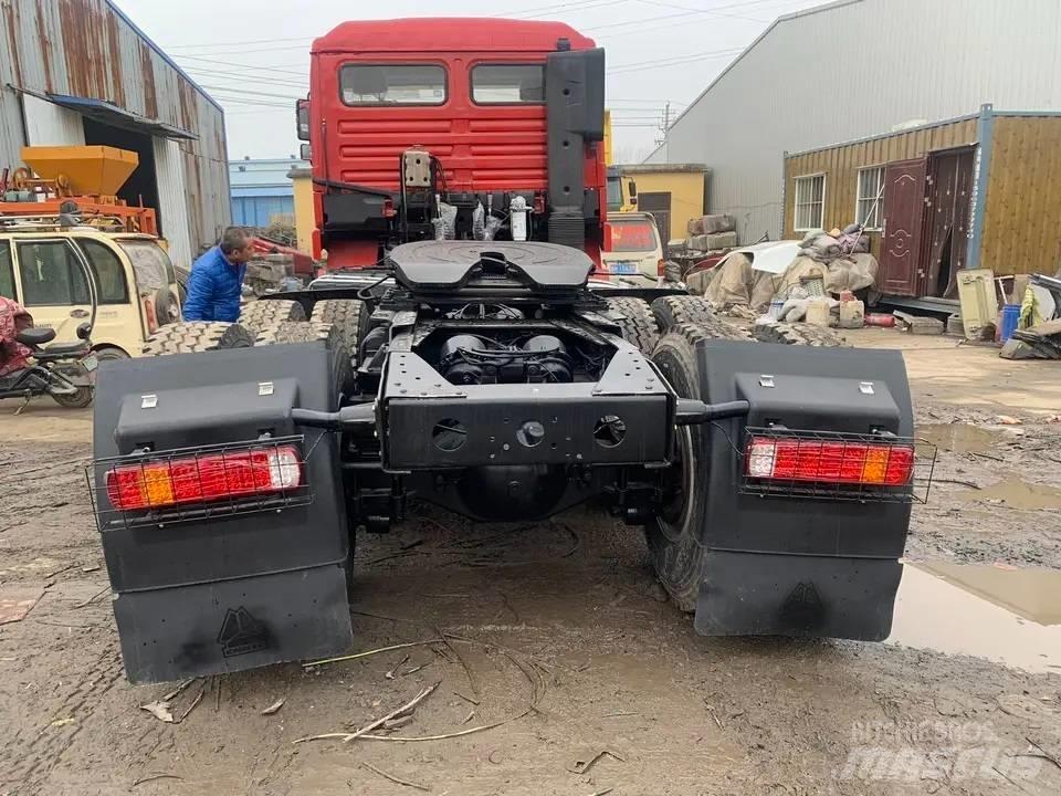 Shacman F3000 6X4 牵引车