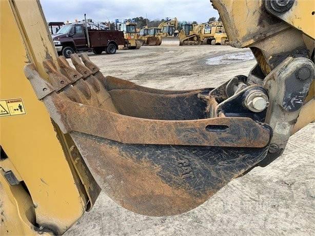 CAT 430 F 反铲装载机