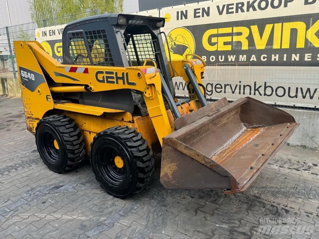 Gehl 6640 滑移装载机