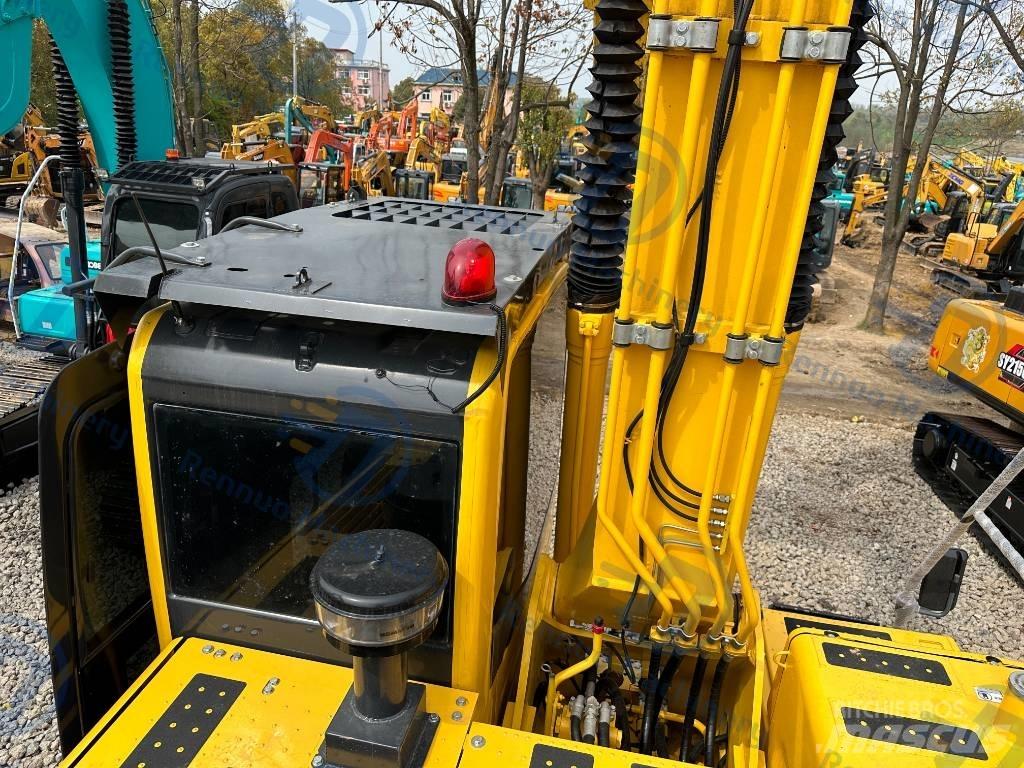 Komatsu PC 220-8 履带挖掘机
