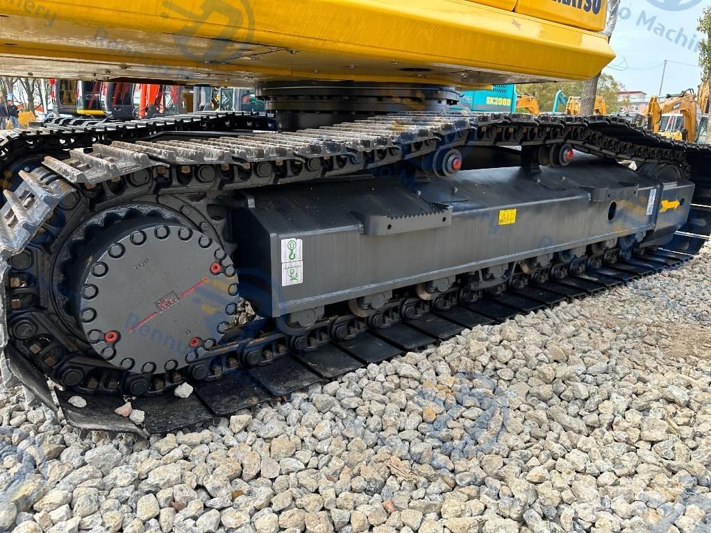 Komatsu PC 220-8 履带挖掘机